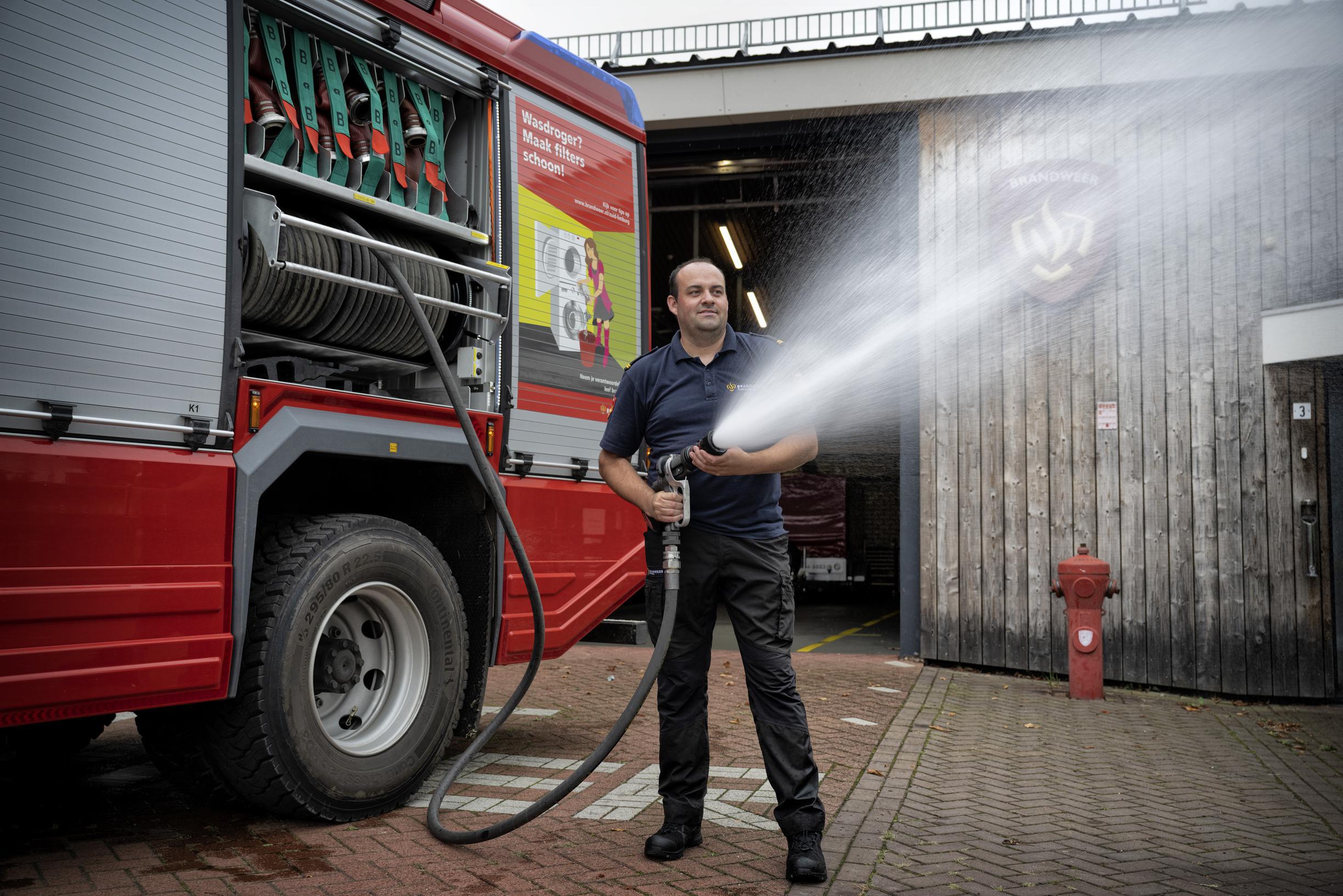 Jeugdbrandweer in Schinnen als opstapje naar het echte werk: ‘Het is geen scouting, hè’